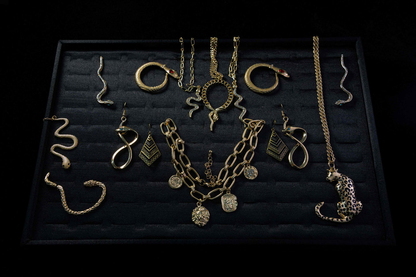 50pcs Gothic Witch Mystery Jewelry Jar – Viral Unboxing Haul | Gothcore Aesthetic Surprise Box